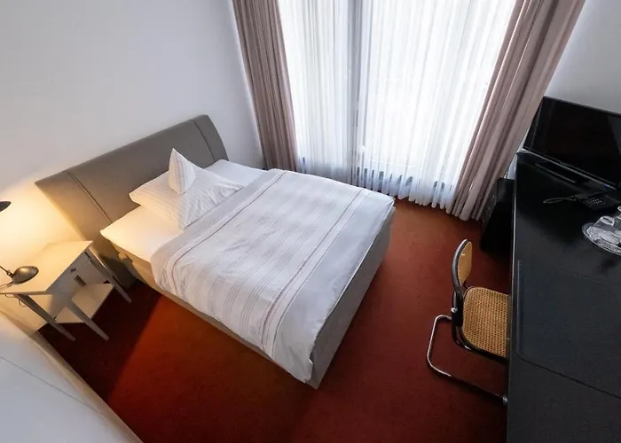 Hotel Wissenschaftszentrum *